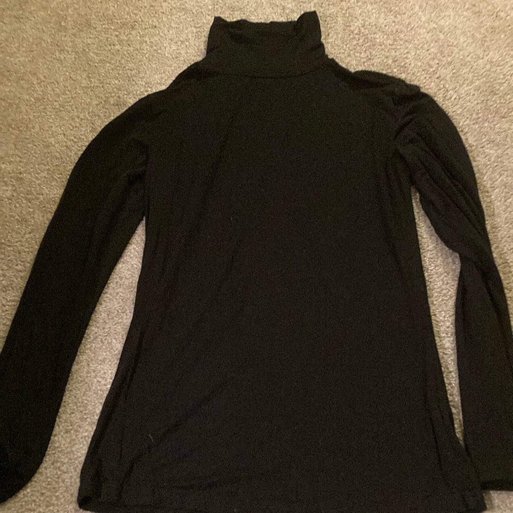 Black turtle Neck